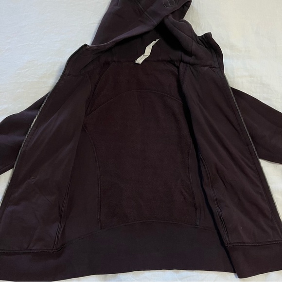Lululemon scuba hoody - Picture 2 of 3
